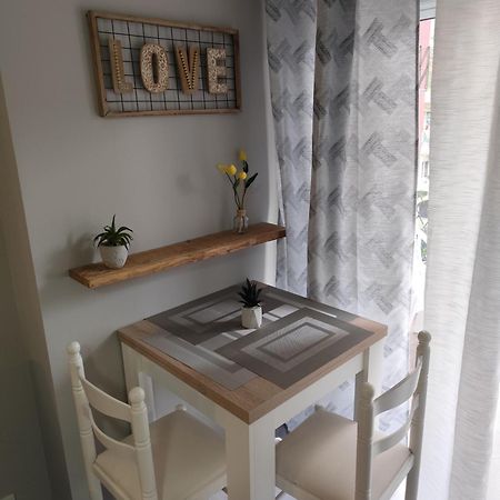 New Style Iris Apartment Беналмадена Екстериор снимка